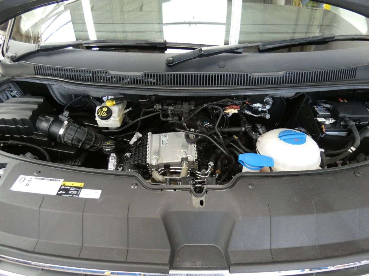 2020 VOLKSWAGEN TRANSPORTER SHUTTLE 2020 VOLKSWAGEN TRANSPORTER SHUTTLE