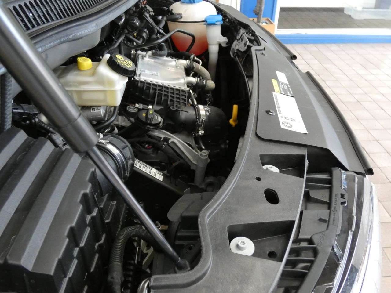 2020 VOLKSWAGEN TRANSPORTER SHUTTLE 2020 VOLKSWAGEN TRANSPORTER SHUTTLE