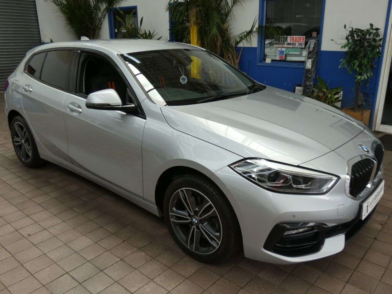 2020 BMW 1 SERIES 2020 BMW 1 SERIES