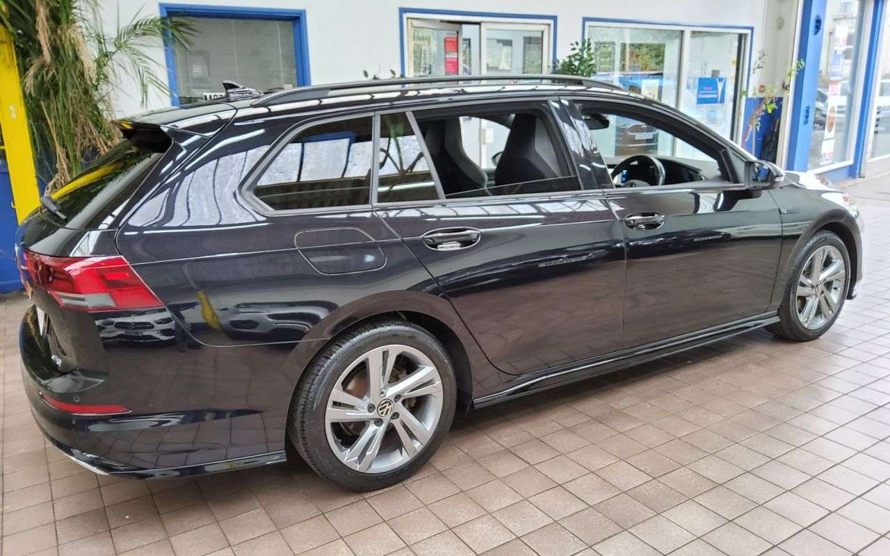 2022 VOLKSWAGEN GOLF 2022 VOLKSWAGEN GOLF