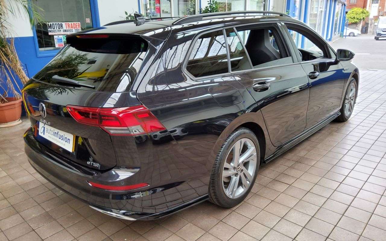 2022 VOLKSWAGEN GOLF 2022 VOLKSWAGEN GOLF