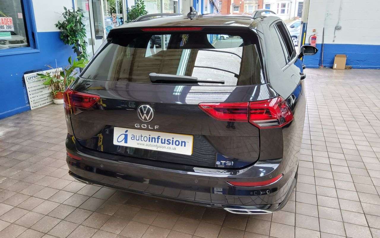 2022 VOLKSWAGEN GOLF 2022 VOLKSWAGEN GOLF