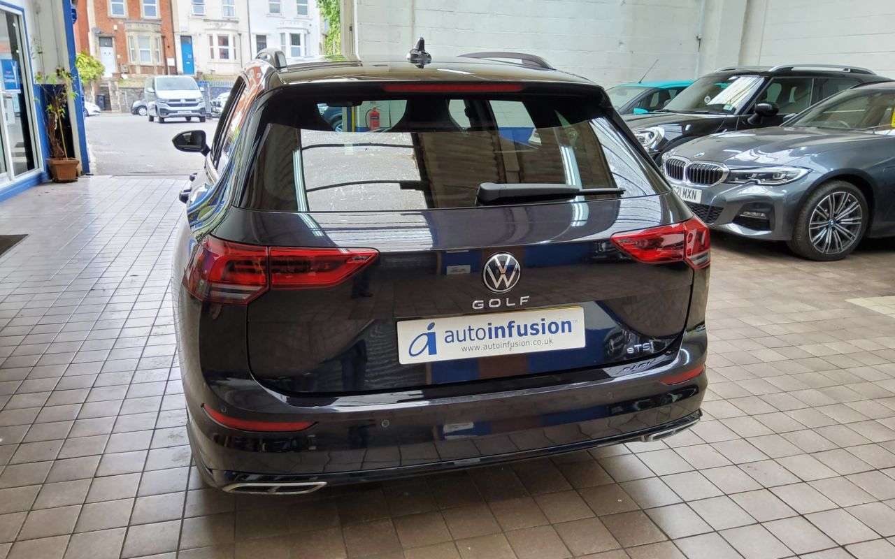 2022 VOLKSWAGEN GOLF 2022 VOLKSWAGEN GOLF