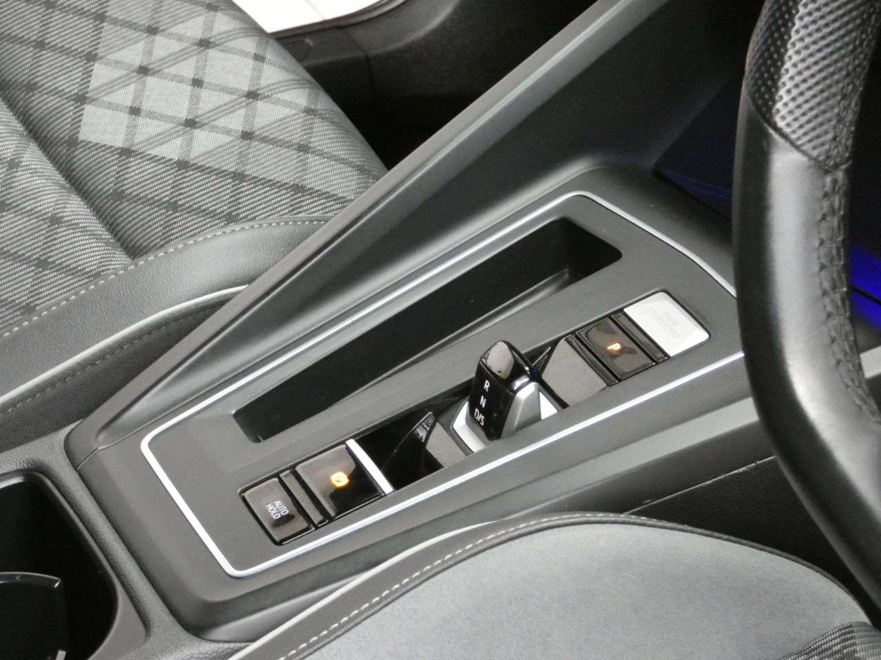 2022 VOLKSWAGEN GOLF 2022 VOLKSWAGEN GOLF