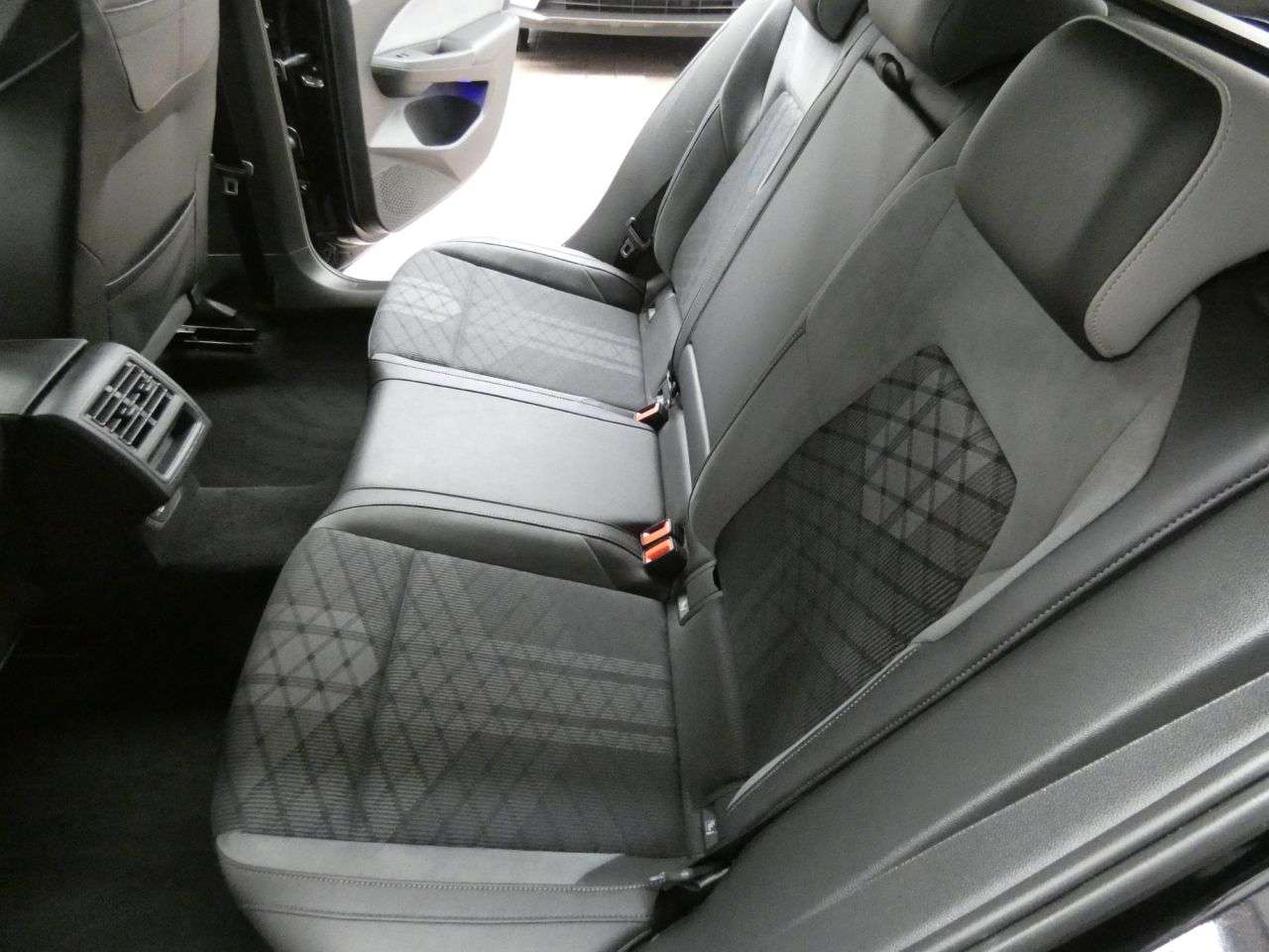 2022 VOLKSWAGEN GOLF 2022 VOLKSWAGEN GOLF