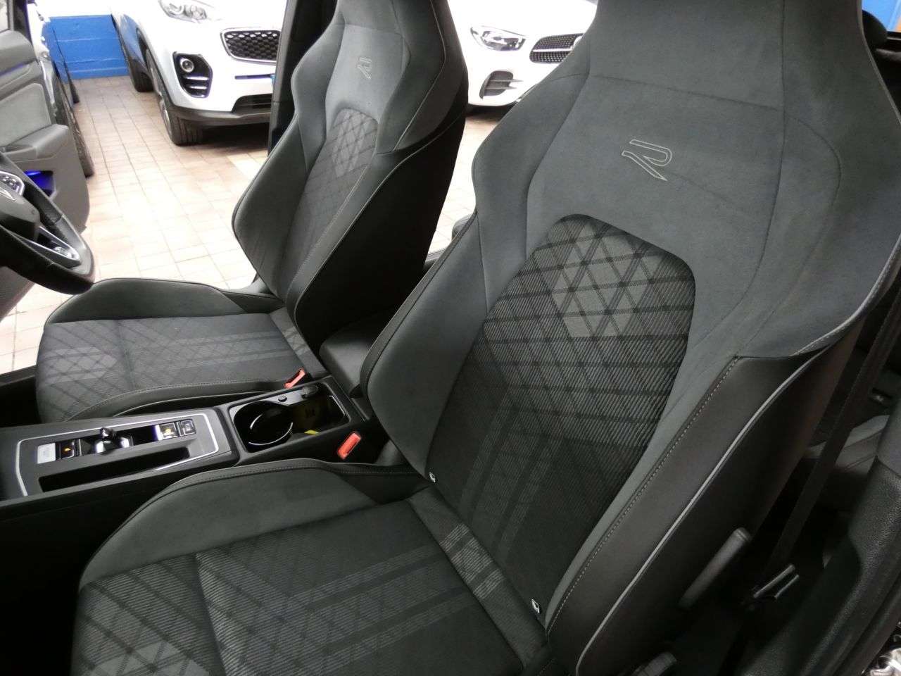 2022 VOLKSWAGEN GOLF 2022 VOLKSWAGEN GOLF