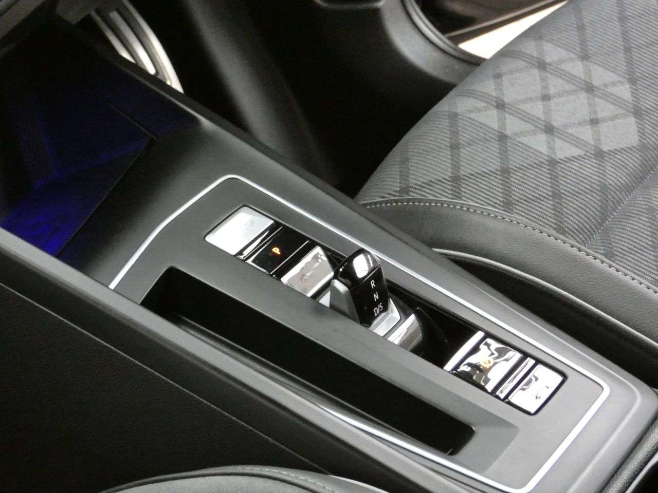 2022 VOLKSWAGEN GOLF 2022 VOLKSWAGEN GOLF