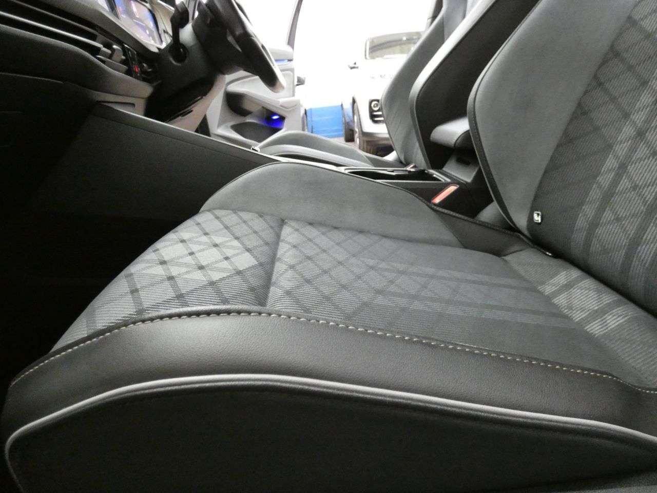 2022 VOLKSWAGEN GOLF 2022 VOLKSWAGEN GOLF