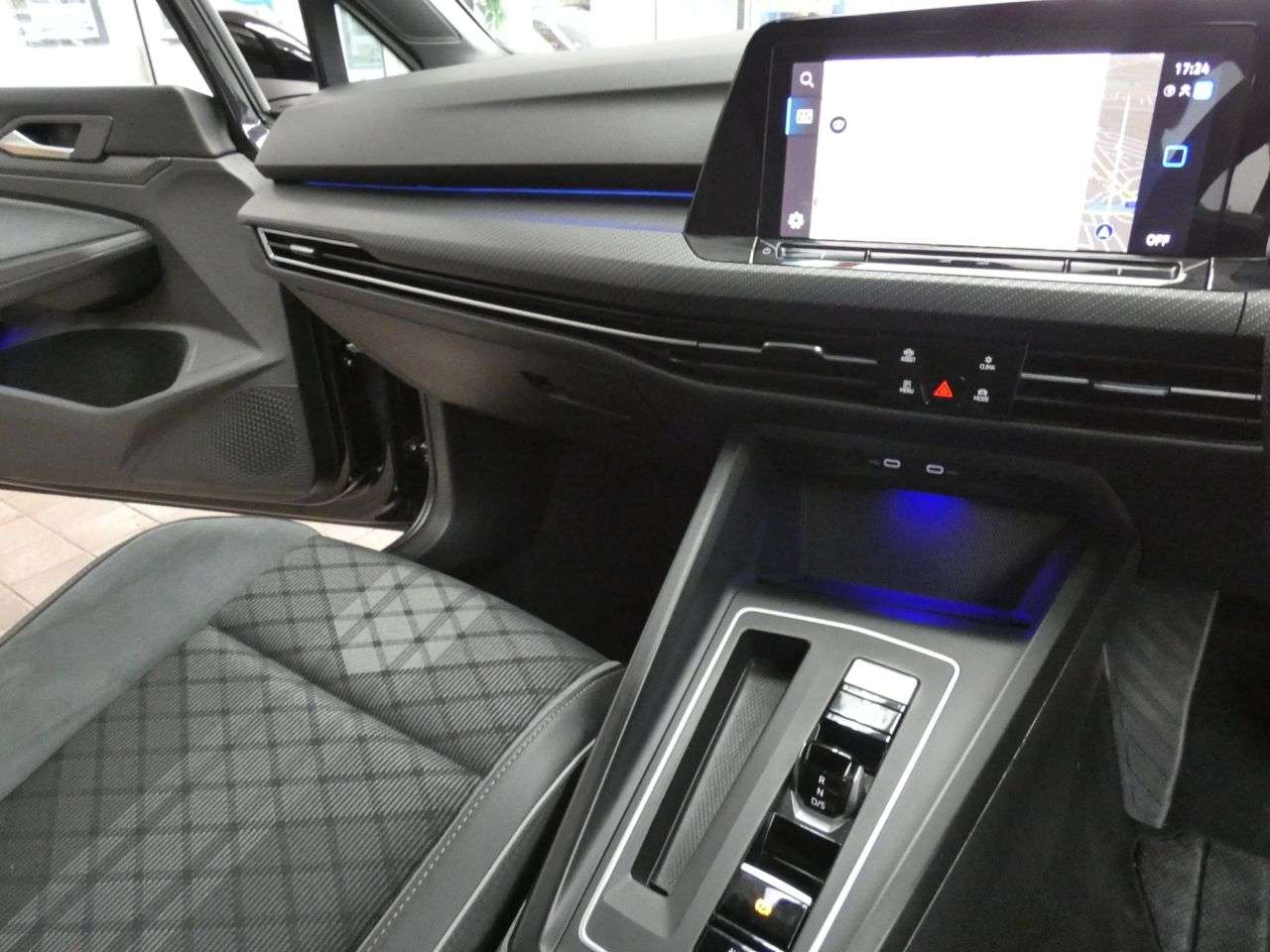 2022 VOLKSWAGEN GOLF 2022 VOLKSWAGEN GOLF