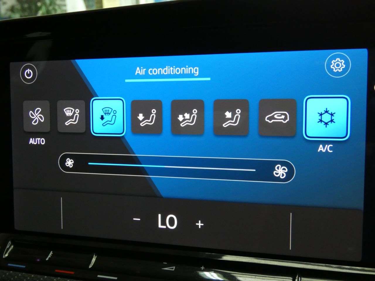 2022 VOLKSWAGEN GOLF 2022 VOLKSWAGEN GOLF