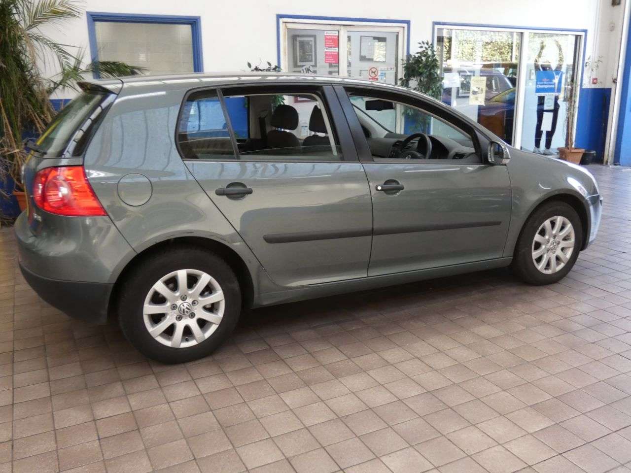 2005 VOLKSWAGEN GOLF 2005 VOLKSWAGEN GOLF