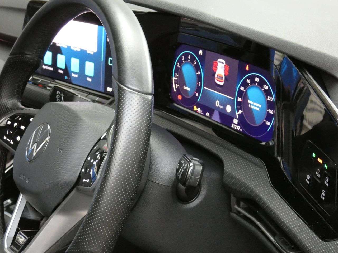 2024 VOLKSWAGEN GOLF 2024 VOLKSWAGEN GOLF