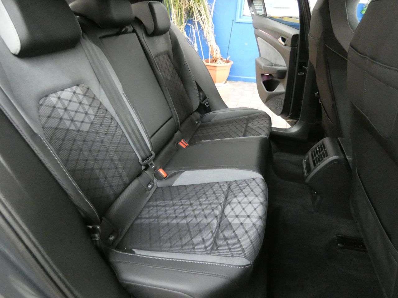 2024 VOLKSWAGEN GOLF 2024 VOLKSWAGEN GOLF