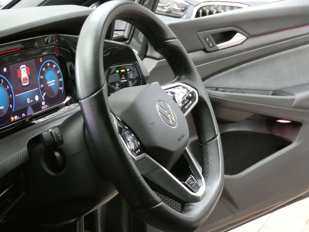 2024 VOLKSWAGEN GOLF 2024 VOLKSWAGEN GOLF