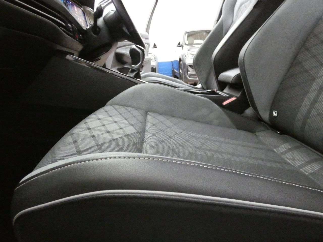 2024 VOLKSWAGEN GOLF 2024 VOLKSWAGEN GOLF