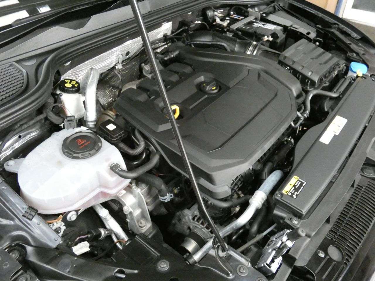 2024 VOLKSWAGEN GOLF 2024 VOLKSWAGEN GOLF