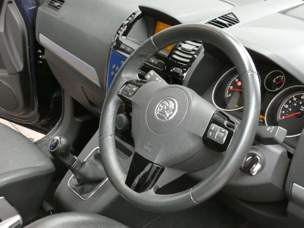 2011 VAUXHALL ZAFIRA 2011 VAUXHALL ZAFIRA