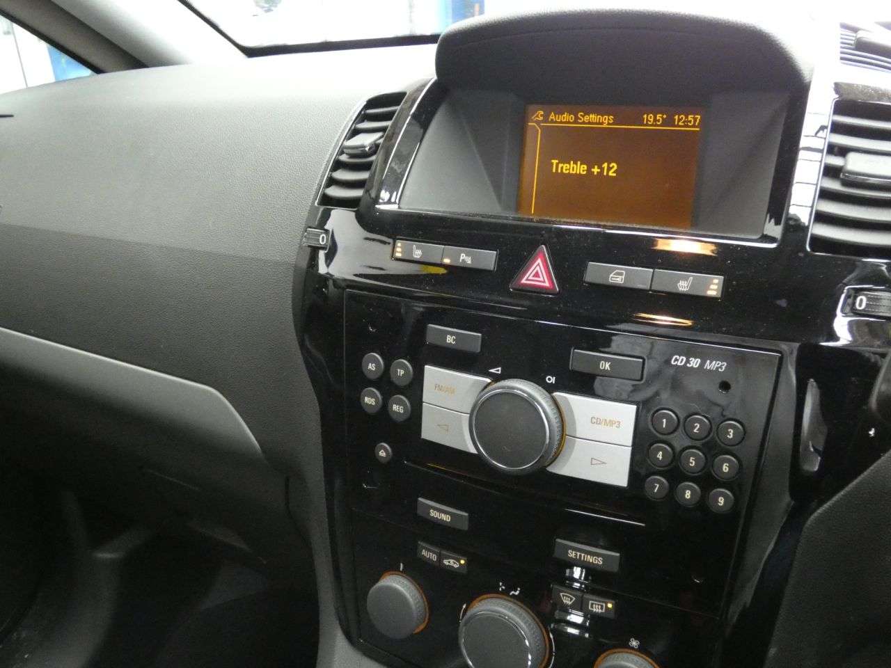 2011 VAUXHALL ZAFIRA 2011 VAUXHALL ZAFIRA