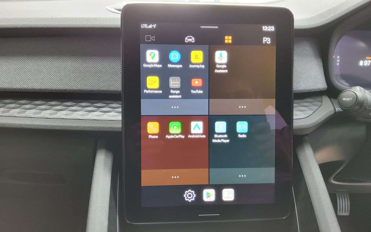 2022 POLESTAR POLESTAR 2 2022 POLESTAR POLESTAR 2