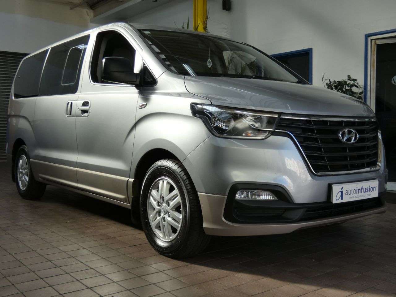 2019 HYUNDAI I800 2019 HYUNDAI I800