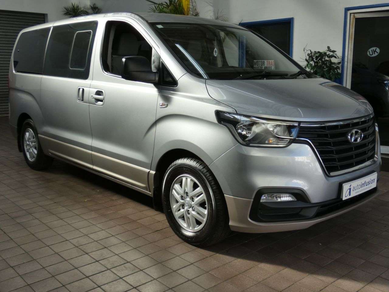 2019 HYUNDAI I800 2019 HYUNDAI I800