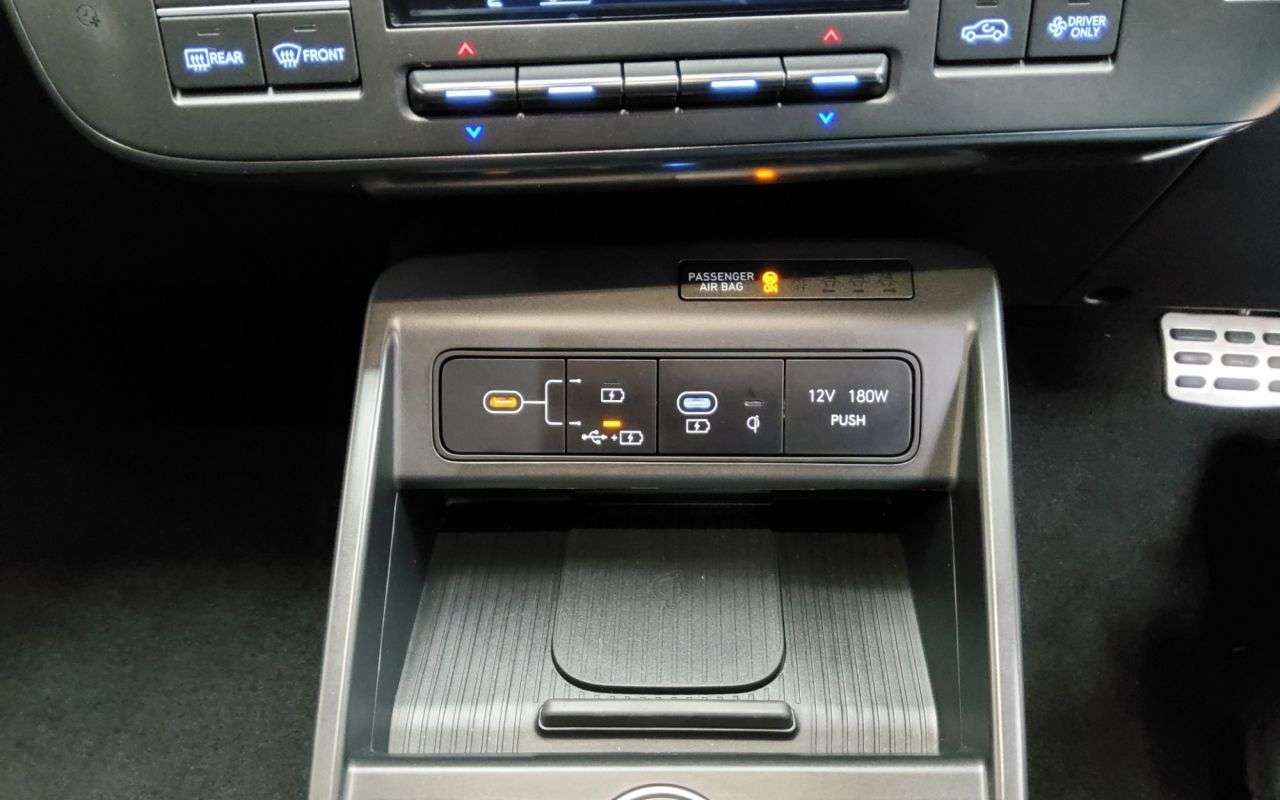 2024 HYUNDAI KONA 2024 HYUNDAI KONA