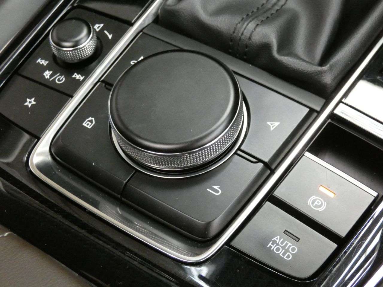 2022 MAZDA CX-30 2022 MAZDA CX-30