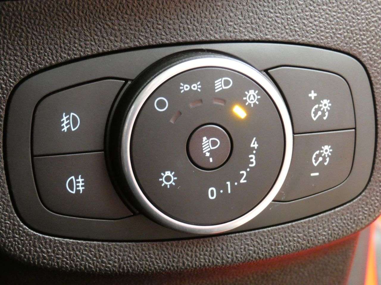 2018 FORD FIESTA 2018 FORD FIESTA