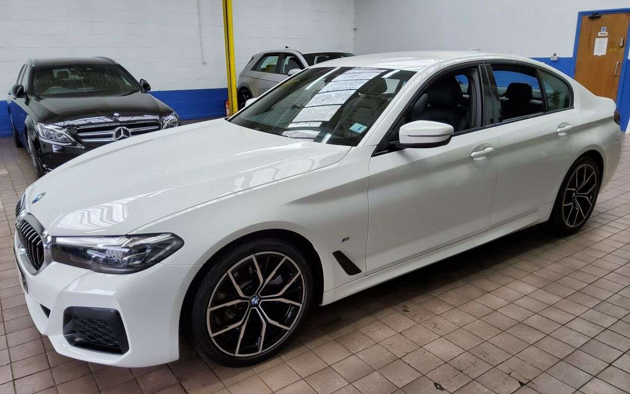 2022 BMW 5 SERIES 2022 BMW 5 SERIES