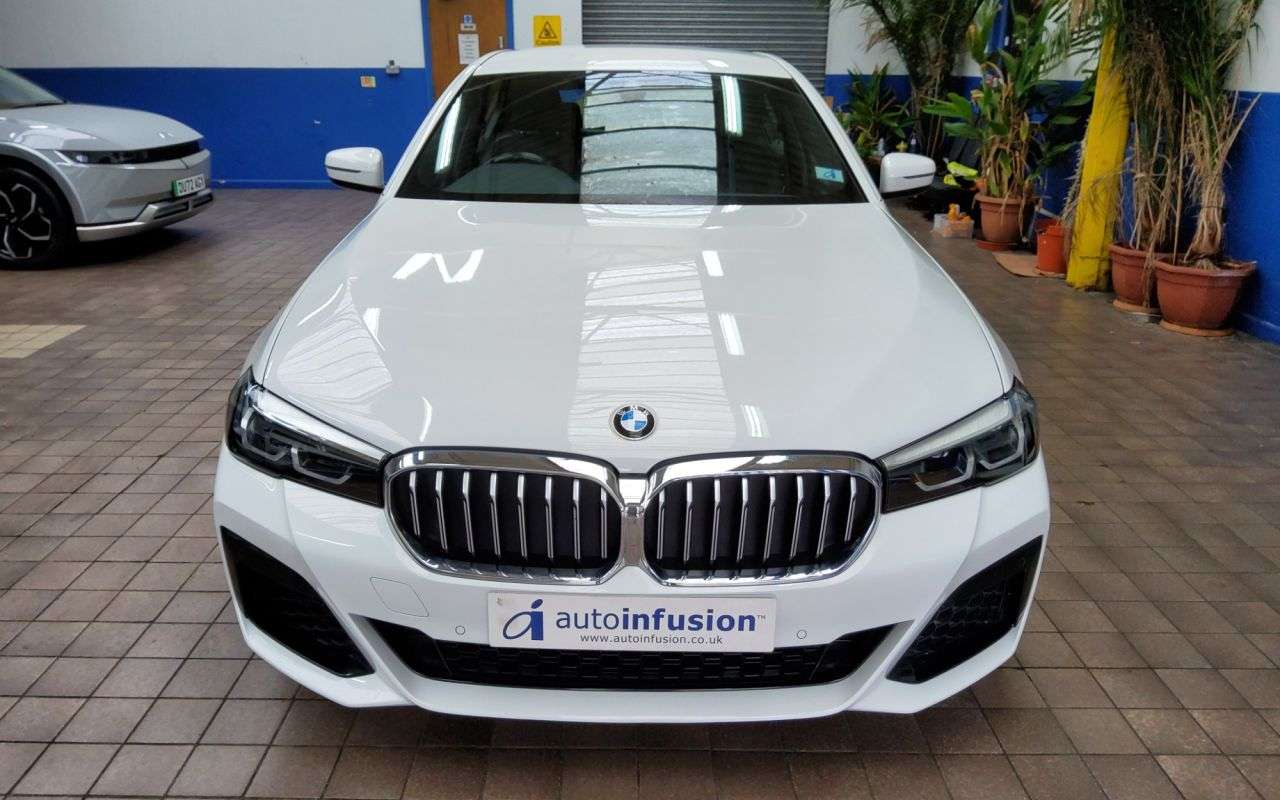 2022 BMW 5 SERIES 2022 BMW 5 SERIES