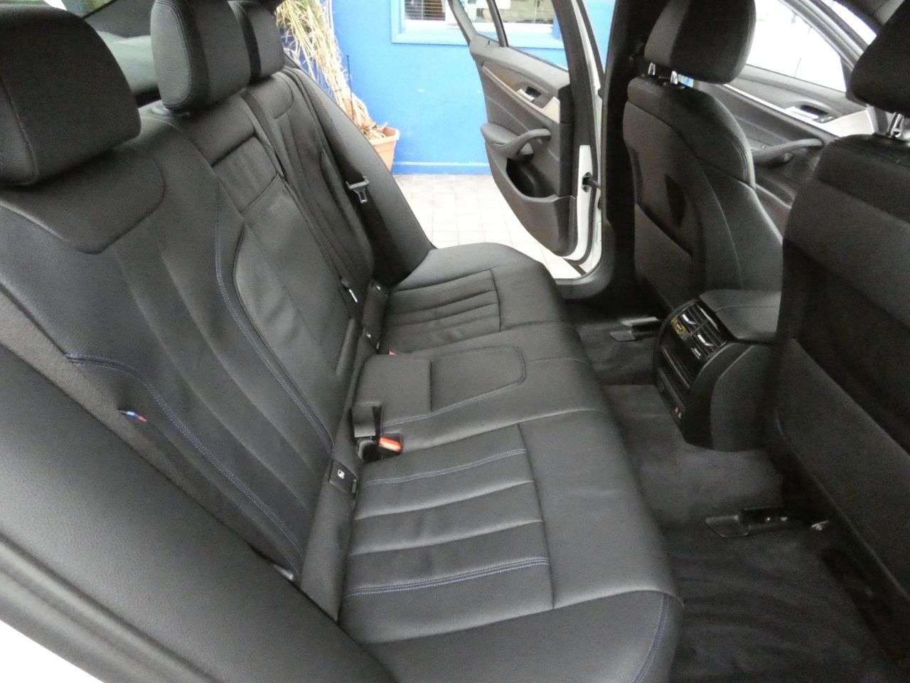 2022 BMW 5 SERIES 2022 BMW 5 SERIES