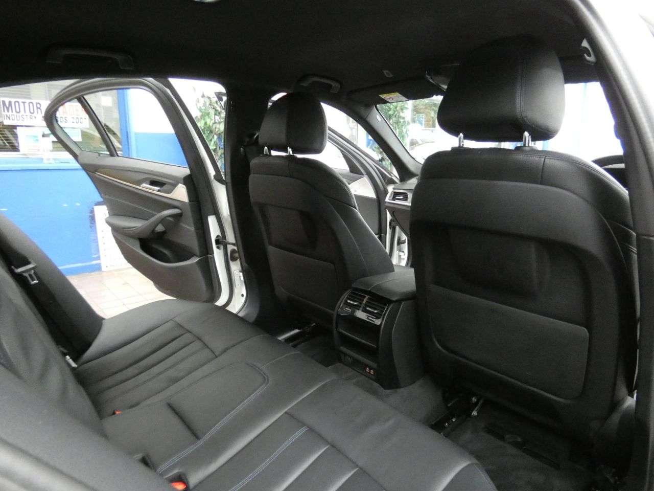 2022 BMW 5 SERIES 2022 BMW 5 SERIES