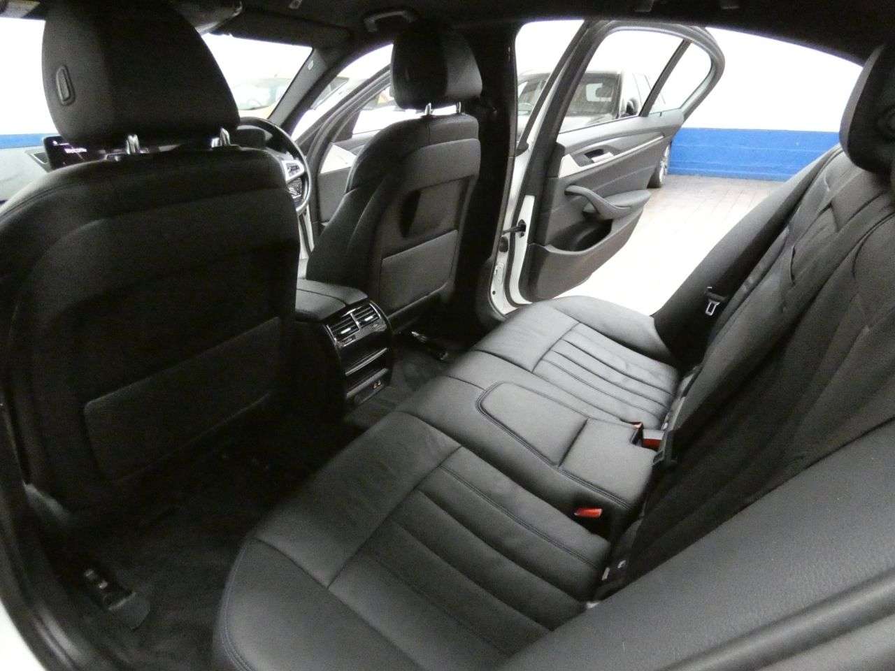 2022 BMW 5 SERIES 2022 BMW 5 SERIES