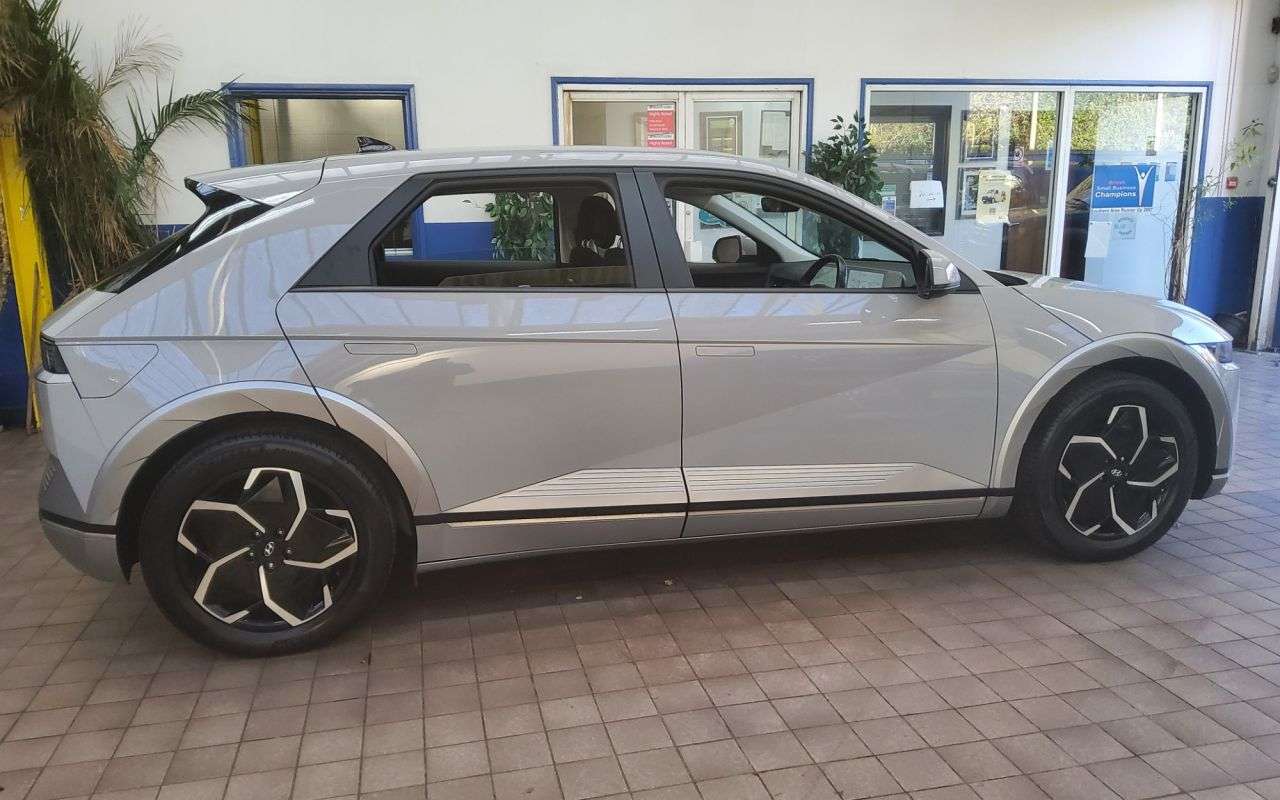 2022 HYUNDAI IONIQ 5 2022 HYUNDAI IONIQ 5