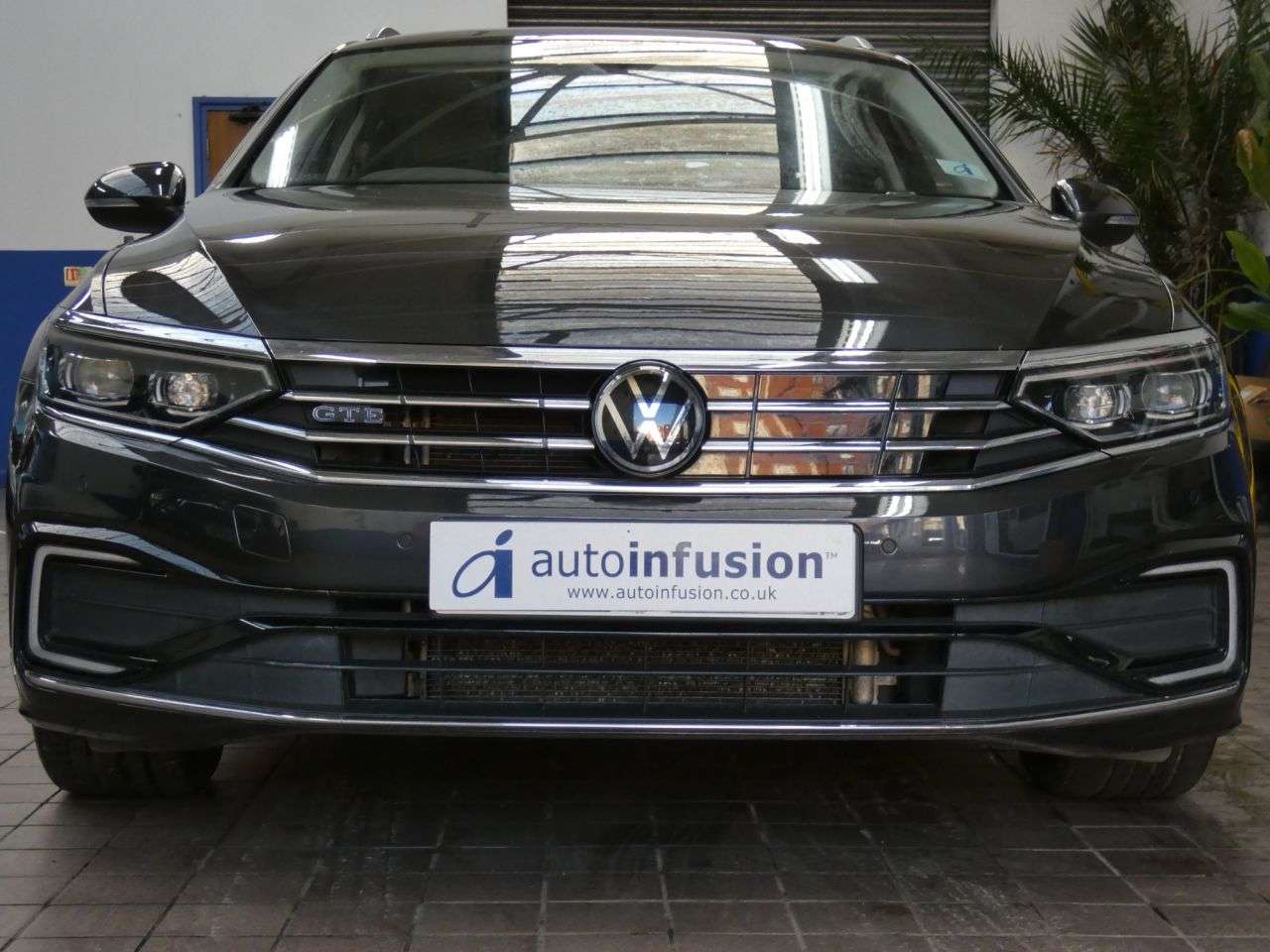 A 2022 VOLKSWAGEN PASSAT 1.4 TSI 13kWh GTE Advance Estate 5dr Petrol Plug-in Hybrid DSG Euro 6 (s/s) A 2022 VOLKSWAGEN PASSAT 1.4 TSI 13kWh GTE Advance Estate 5dr Petrol Plug-in Hybrid DSG Euro 6 (s/s)