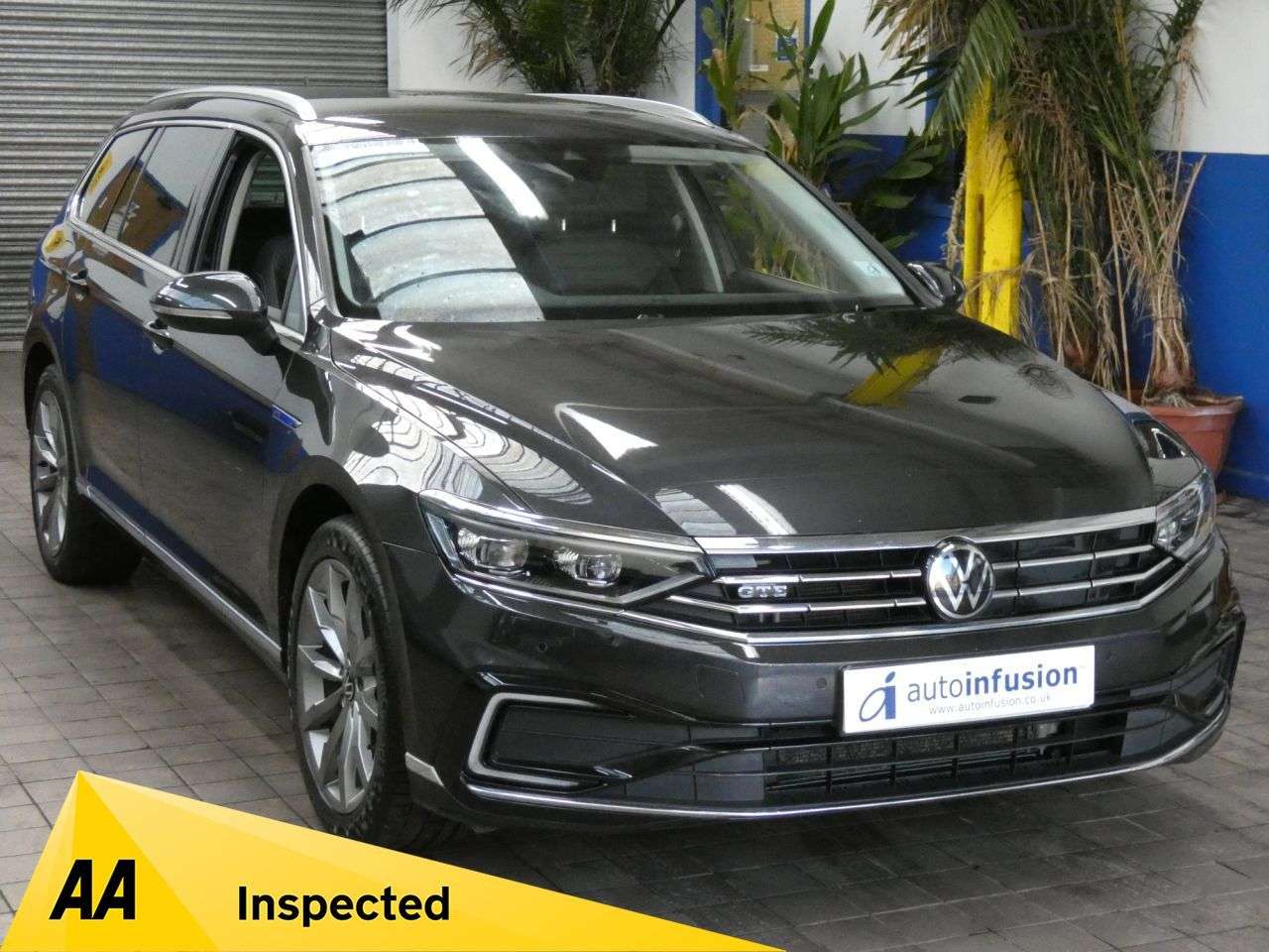 A 2022 VOLKSWAGEN PASSAT 1.4 TSI 13kWh GTE Advance Estate 5dr Petrol Plug-in Hybrid DSG Euro 6 (s/s) A 2022 VOLKSWAGEN PASSAT 1.4 TSI 13kWh GTE Advance Estate 5dr Petrol Plug-in Hybrid DSG Euro 6 (s/s)