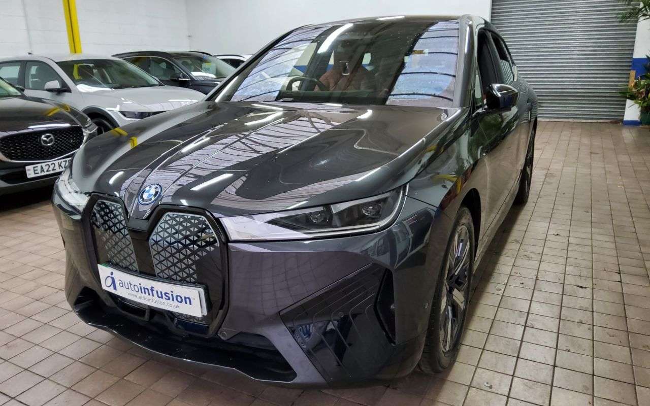 2022 BMW IX 2022 BMW IX