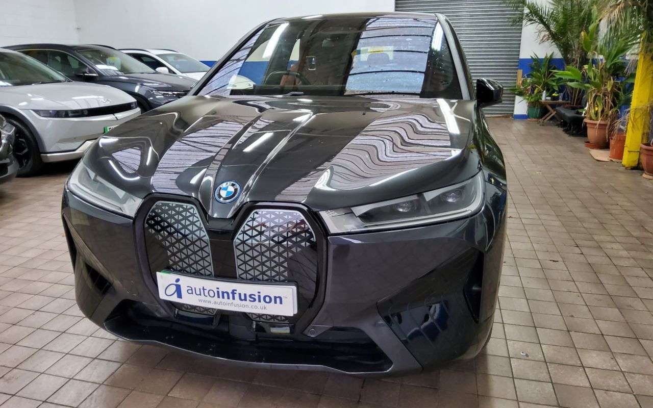 2022 BMW IX 2022 BMW IX
