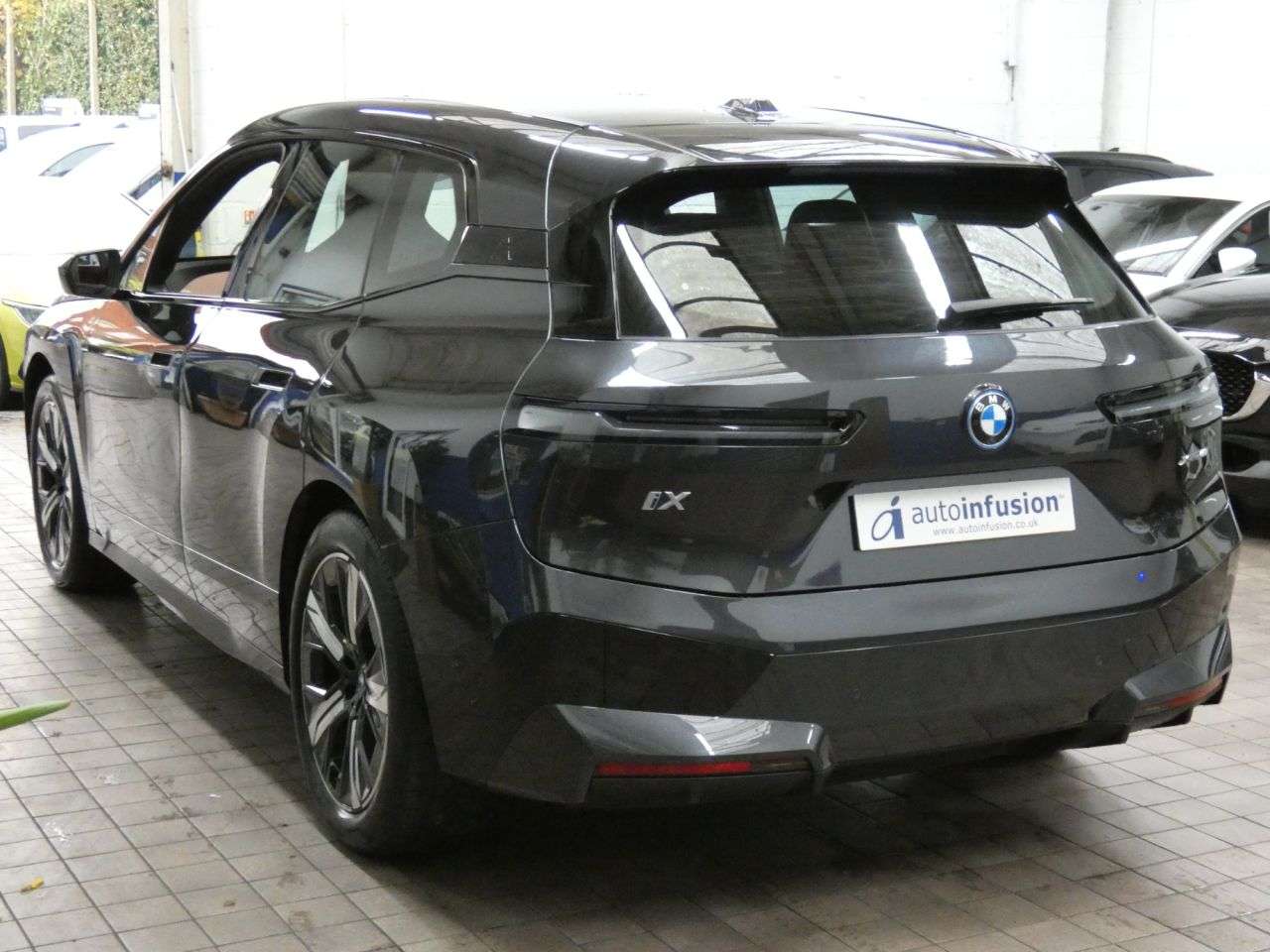 2022 BMW IX 2022 BMW IX