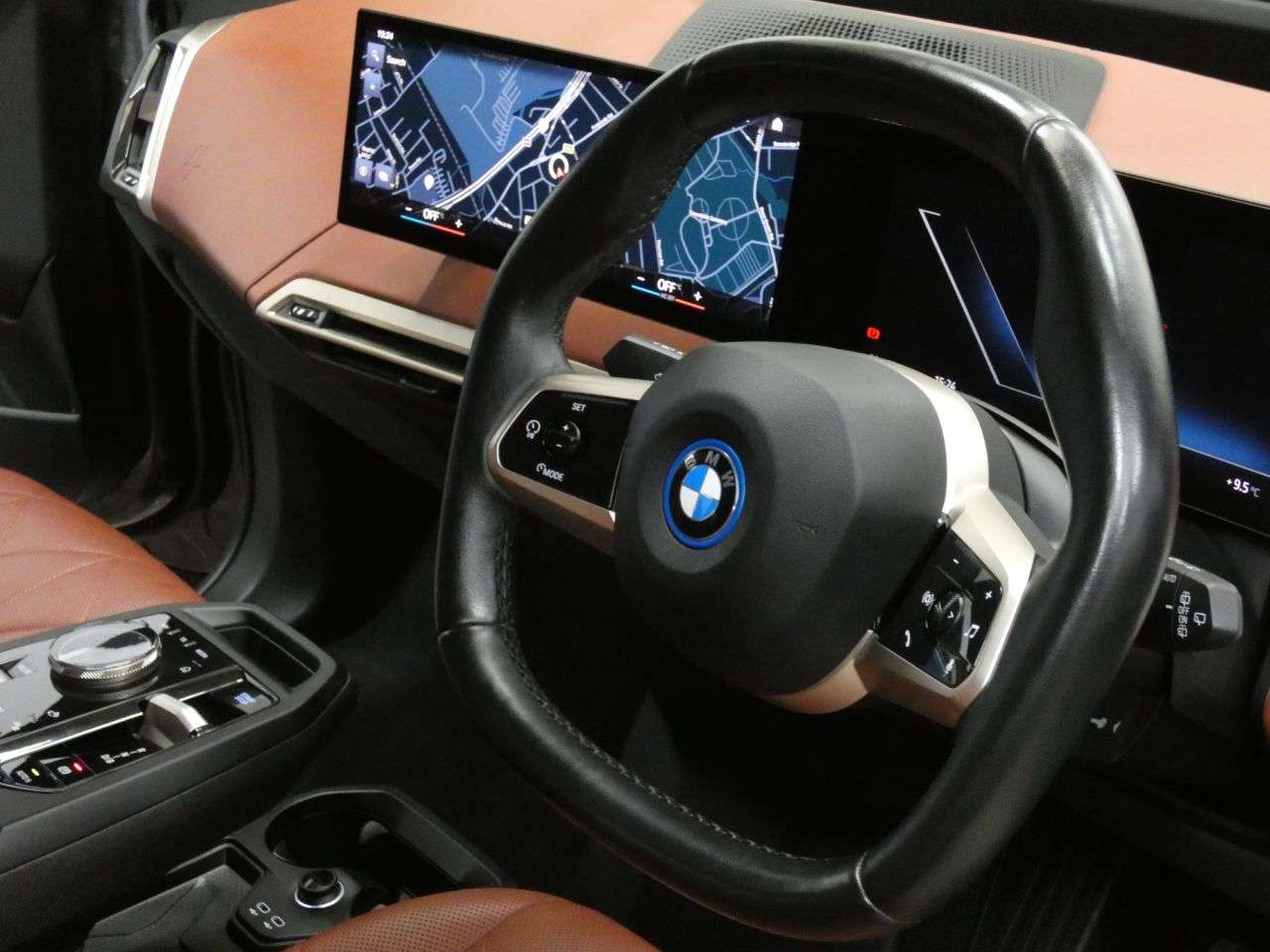 2022 BMW IX 2022 BMW IX