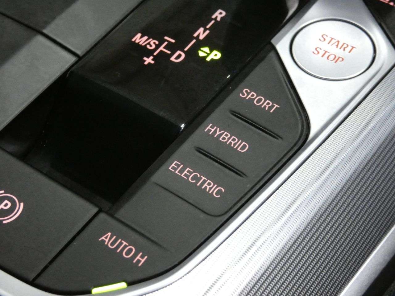 2021 BMW 3 SERIES 2021 BMW 3 SERIES