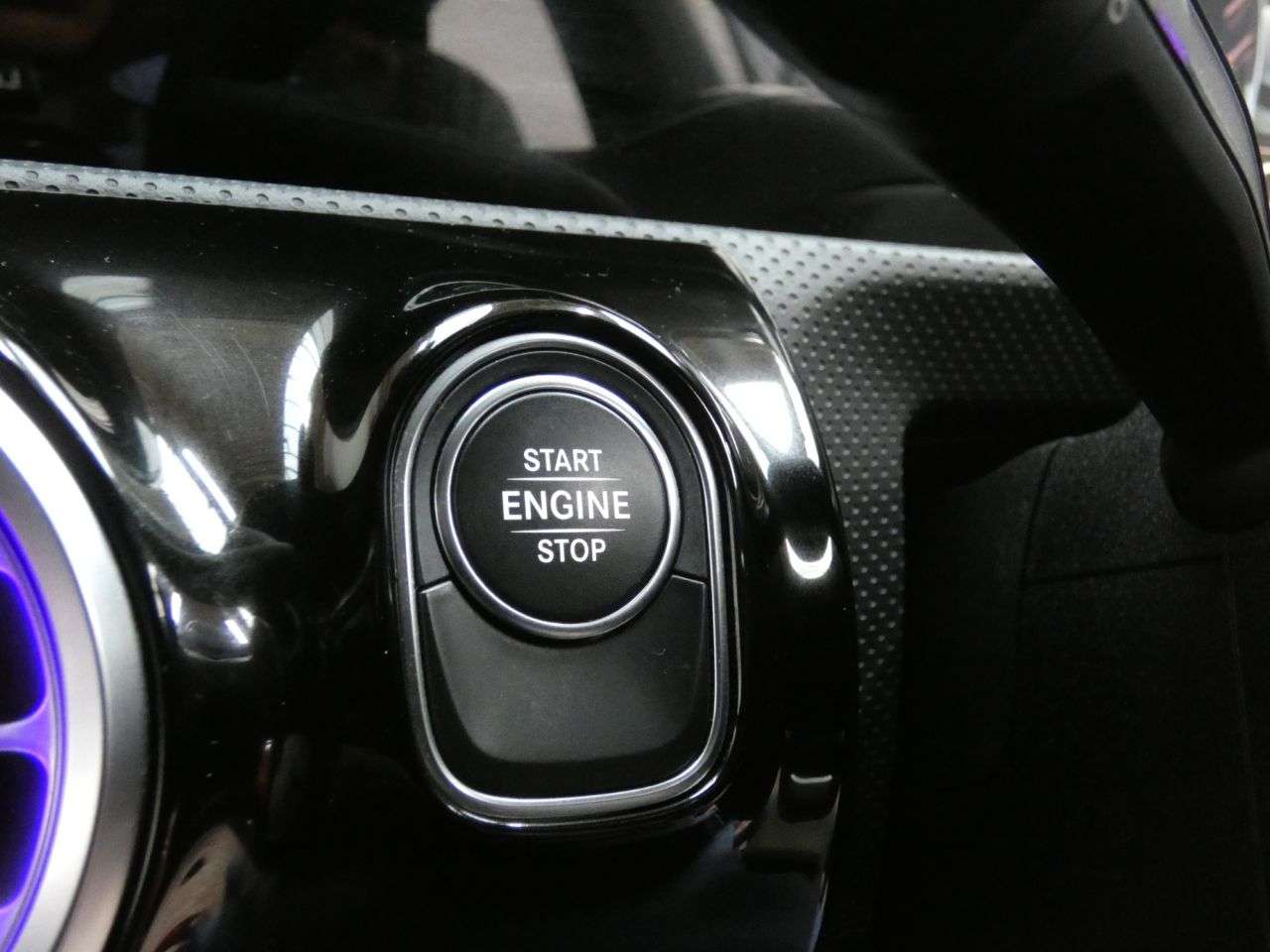 2021 MERCEDES-BENZ A-CLASS 2021 MERCEDES-BENZ A-CLASS