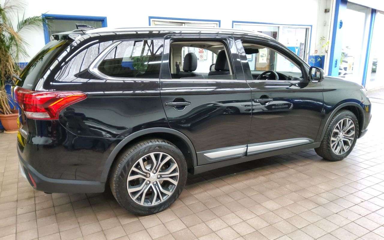 2018 MITSUBISHI OUTLANDER 2018 MITSUBISHI OUTLANDER