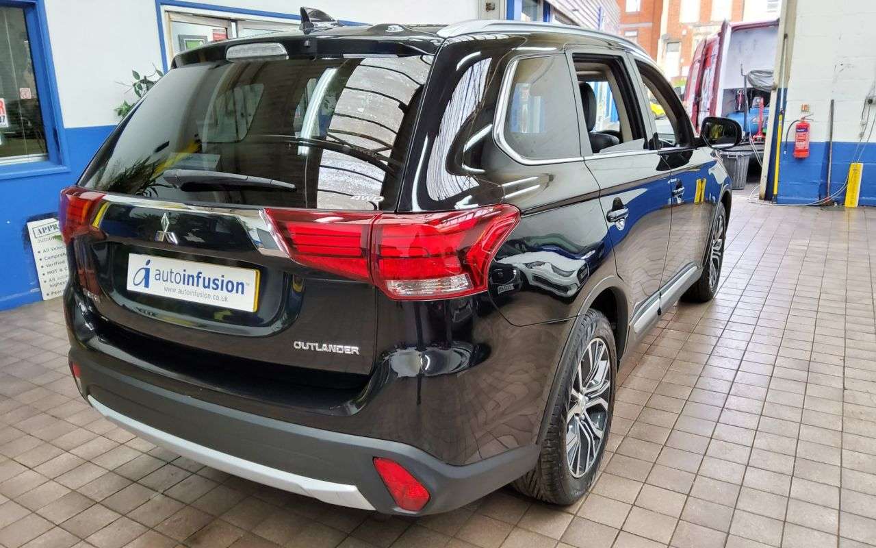 2018 MITSUBISHI OUTLANDER 2018 MITSUBISHI OUTLANDER