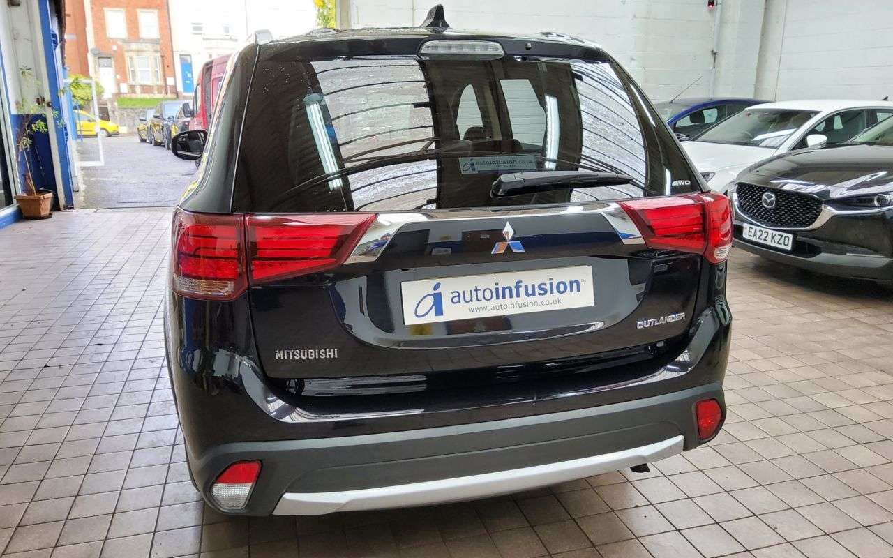 2018 MITSUBISHI OUTLANDER 2018 MITSUBISHI OUTLANDER