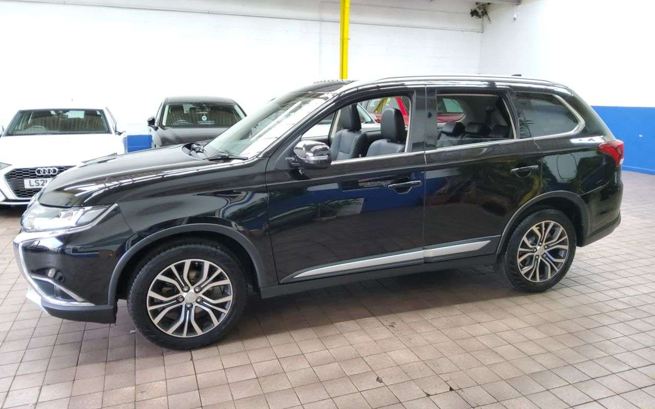 2018 MITSUBISHI OUTLANDER 2018 MITSUBISHI OUTLANDER