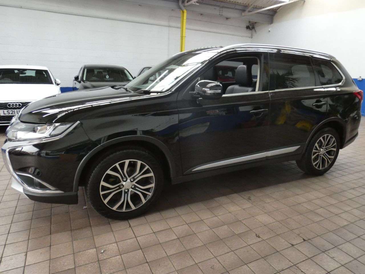 2018 MITSUBISHI OUTLANDER 2018 MITSUBISHI OUTLANDER