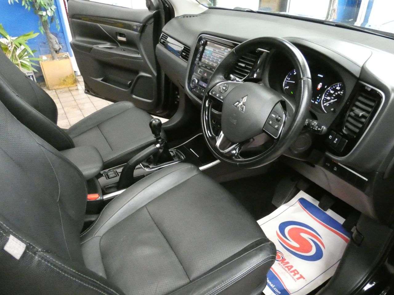 2018 MITSUBISHI OUTLANDER 2018 MITSUBISHI OUTLANDER