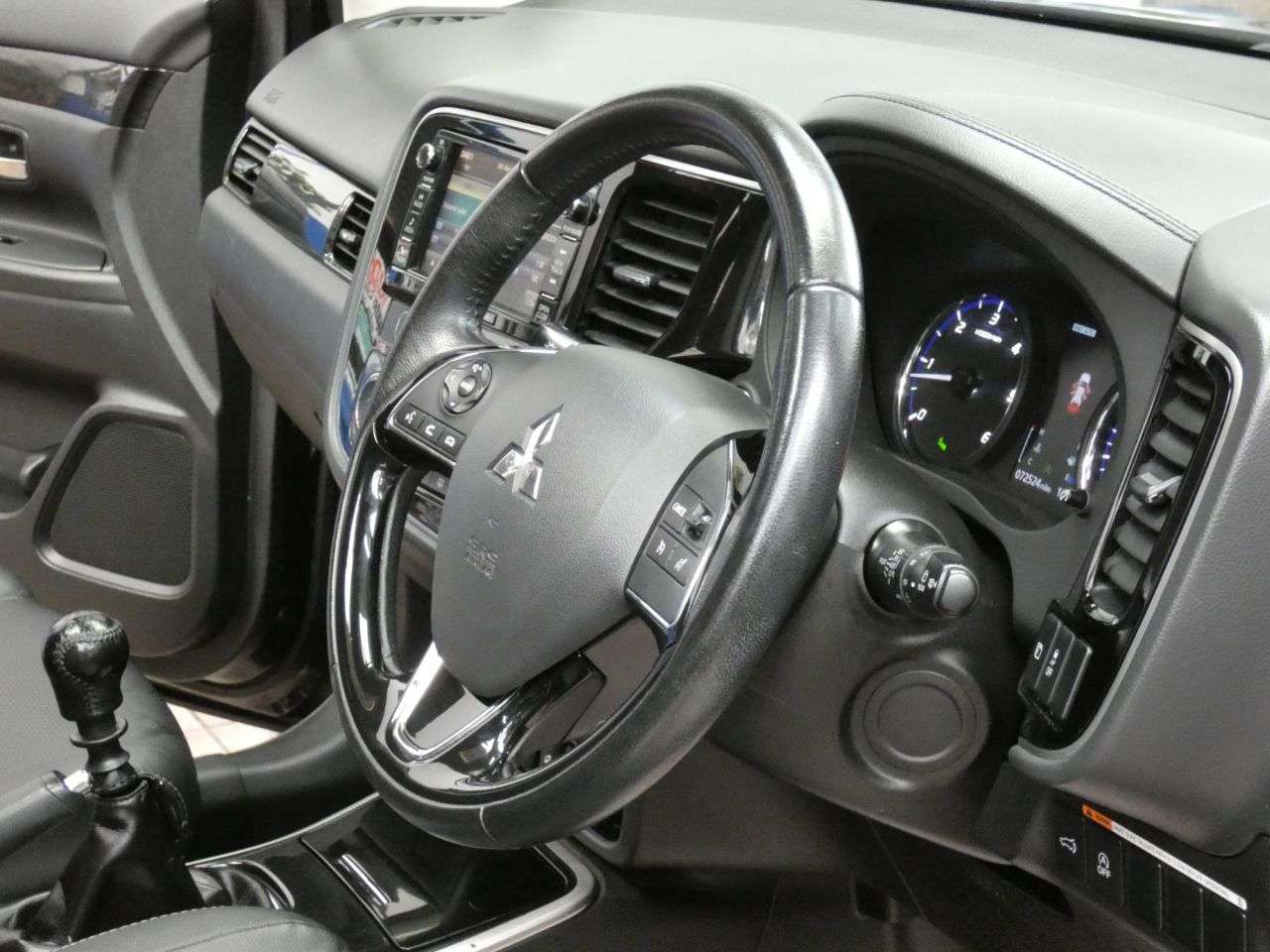 2018 MITSUBISHI OUTLANDER 2018 MITSUBISHI OUTLANDER