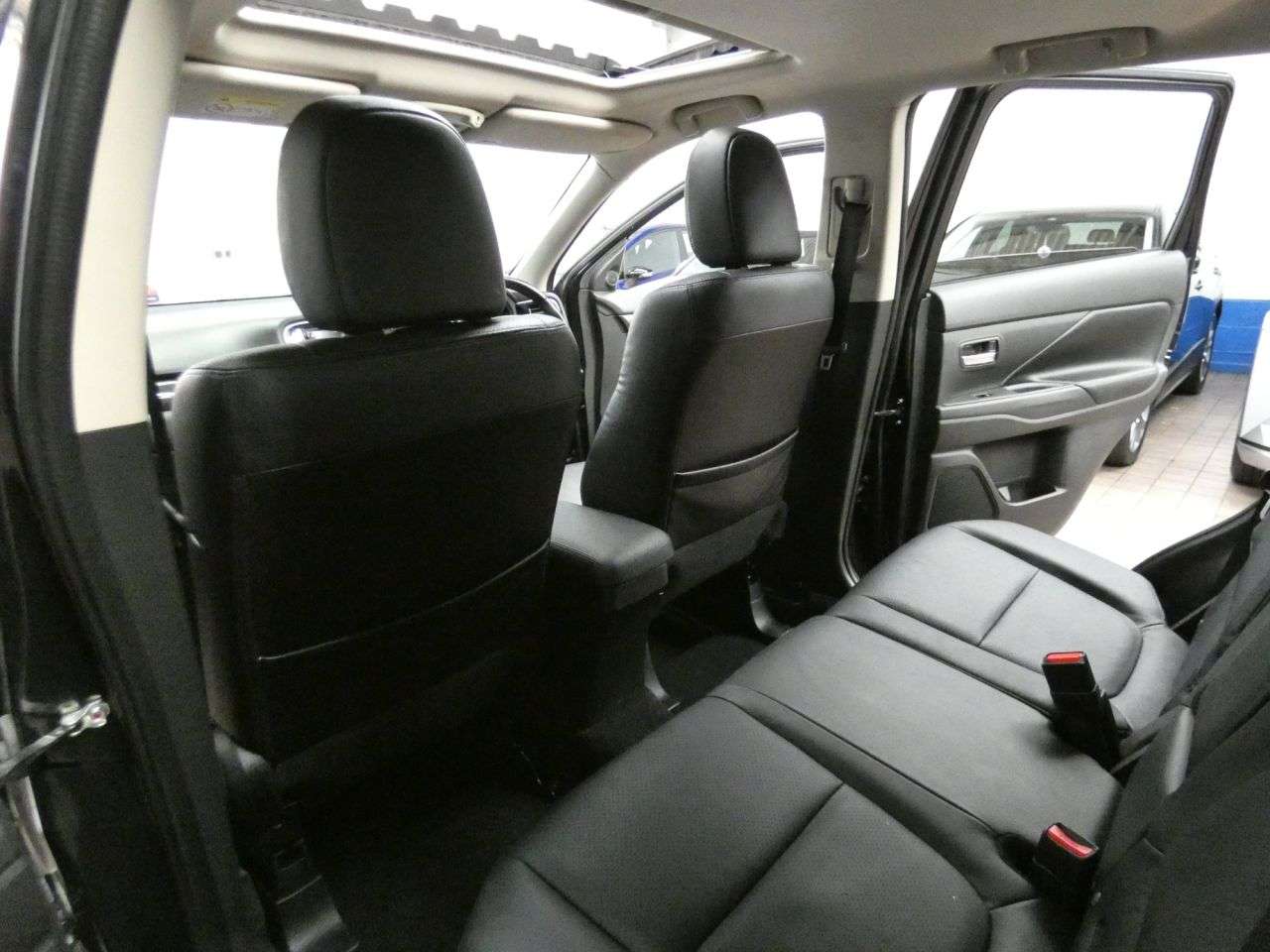 2018 MITSUBISHI OUTLANDER 2018 MITSUBISHI OUTLANDER